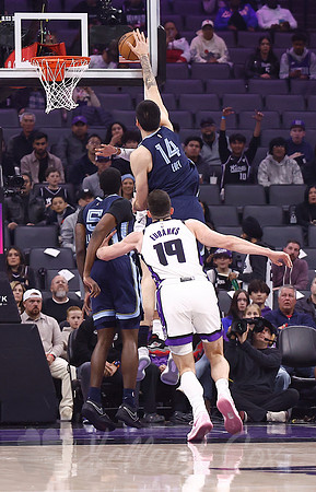 NBA: Memphis Grizzlies at Sacramento Kings
