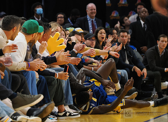 NBA: San Antonio Spurs at Golden State Warriors