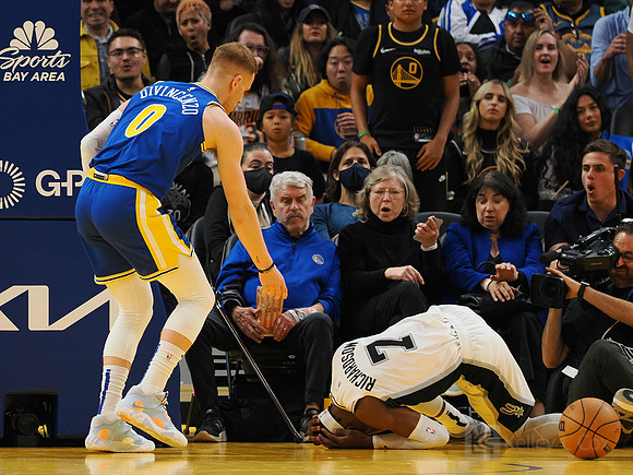NBA: San Antonio Spurs at Golden State Warriors