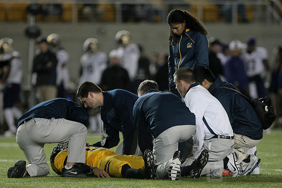 NCAA Football: Washington at California