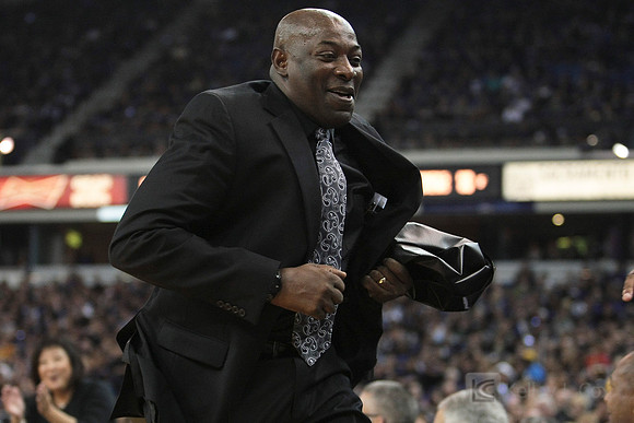 NBA: Golden State Warriors at Sacramento Kings