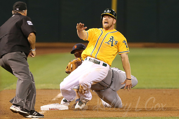 MLB: ALDS-Detroit Tigers at Oakland Athletics