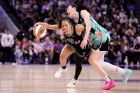 WNBA: New York Liberty at Golden State Valkyries