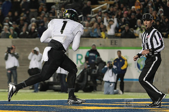 NCAA Football: Oregon at California