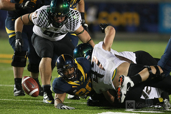 NCAA Football: Oregon at California