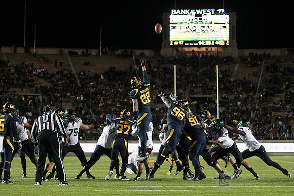 NCAA Football: Oregon at California