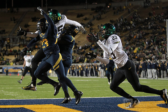 NCAA Football: Oregon at California