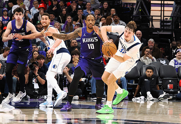 NBA: Dallas Mavericks at Sacramento Kings