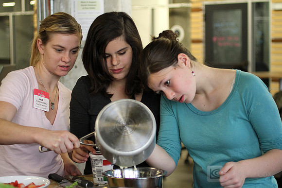 Out of the Box - Sprouts Cooking Club