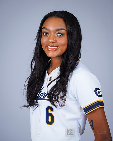 D'Auna Johnson (6)