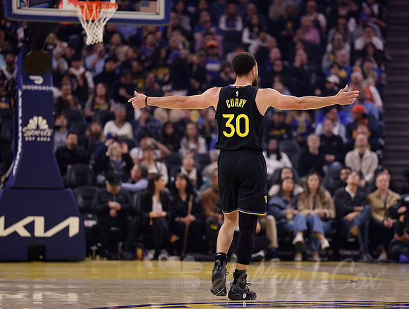 NBA: Miami Heat at Golden State Warriors