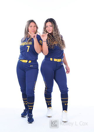Aleia Agbayani (7), Sophie Medellin (12)
