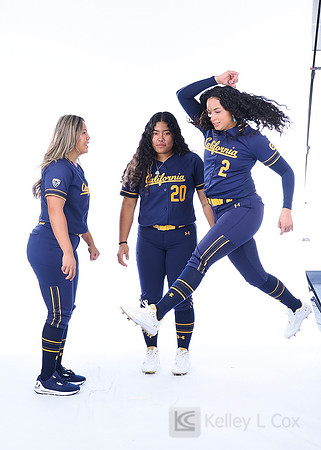 Aleia Agbayani (7), Tianna Bell (20), Makenzie Parajon (2)
