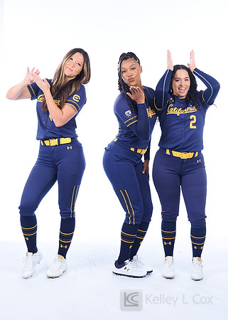 Amanda Kondo (44), Diamond Holland (11), Makenzie Parajon (2)