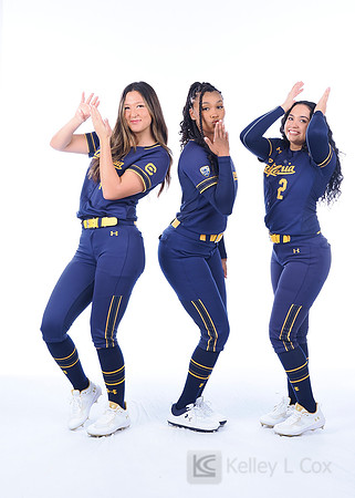 Amanda Kondo (44), Diamond Holland (11), Makenzie Parajon (2)