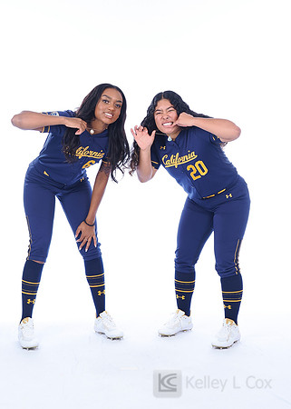 D'Auna Johnson (6), Tianna Bell (20)