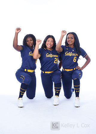 D'Auna Johnson (6), Tianna Bell (20), Elon Butler (8)