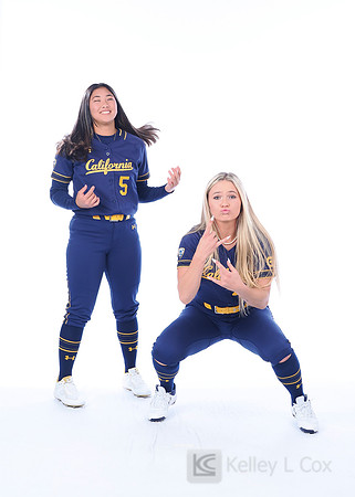 Kaylee Pond (42), Mika Lee (5)