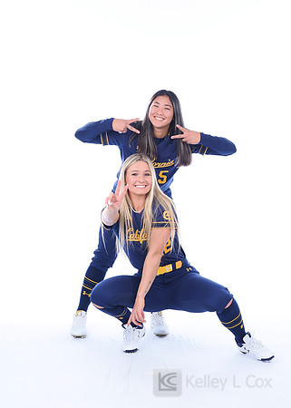 Kaylee Pond (42), Mika Lee (5)