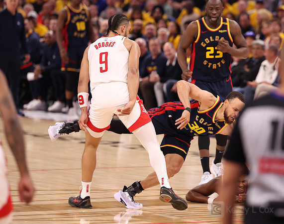 NBA: Playoffs-Houston Rockets at Golden State Warriors
