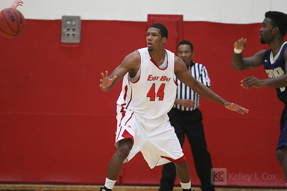 Men's Basketball: CSU Monterey Bay at Cal State East Bay