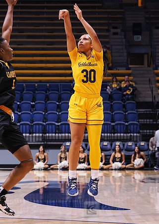 Jayda Curry (30)