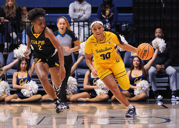 Jayda Curry (30)
