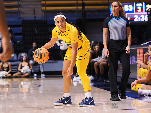 Jayda Curry (30)