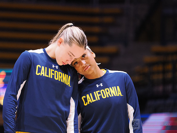 Mia Mastrov (21), Jayda Curry (30)