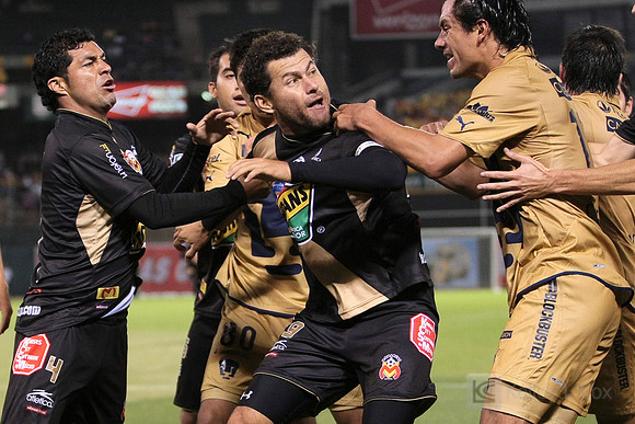 Soccer: Friendly-Pumas vs Monarcas
