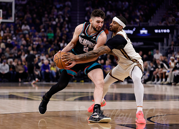 NBA: Memphis Grizzlies at Golden State Warriors
