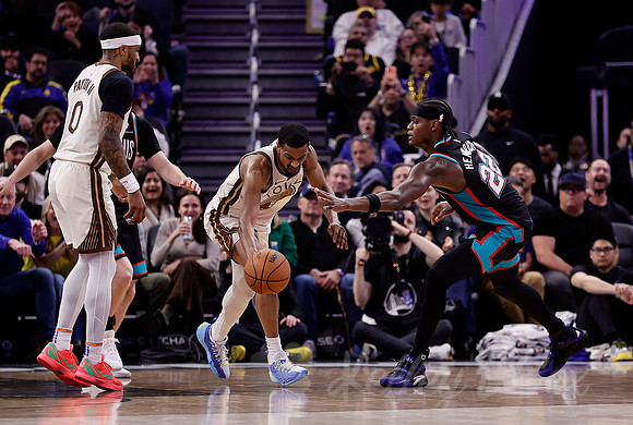 NBA: Memphis Grizzlies at Golden State Warriors
