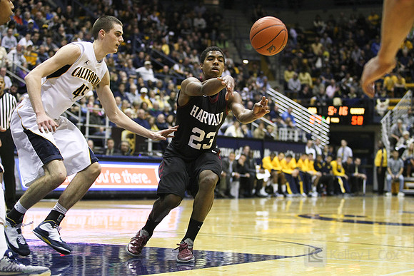 Mens Basketball: Harvard Crimson at California Golden Bears