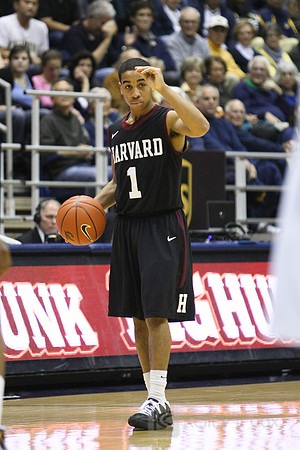 Mens Basketball: Harvard Crimson at California Golden Bears
