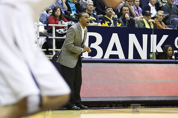 Mens Basketball: Harvard Crimson at California Golden Bears