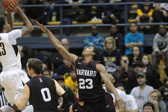 Mens Basketball: Harvard Crimson at California Golden Bears