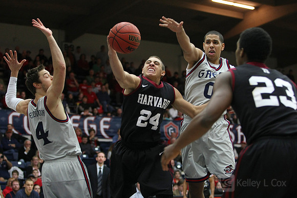 Mens Basketball: Harvard at Saint Mary's