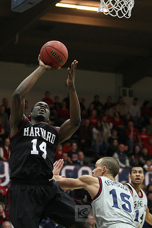 Mens Basketball: Harvard at Saint Mary's