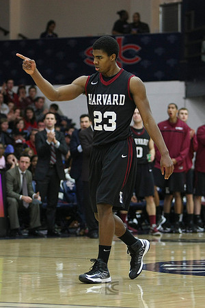 Mens Basketball: Harvard at Saint Mary's