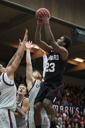 Mens Basketball: Harvard at Saint Mary's