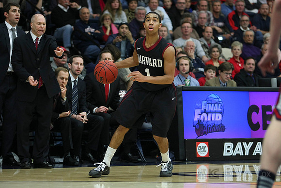 Mens Basketball: Harvard at Saint Mary's