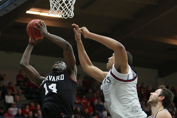 Mens Basketball: Harvard at Saint Mary's