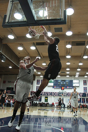 Mens Basketball: Harvard at Saint Mary's