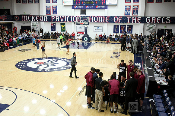 Mens Basketball: Harvard at Saint Mary's