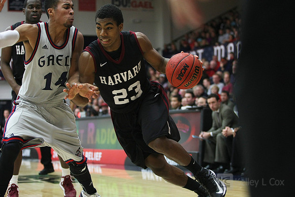 Mens Basketball: Harvard at Saint Mary's