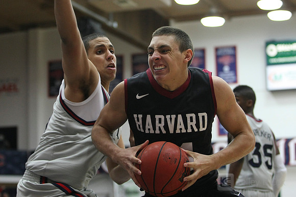 Mens Basketball: Harvard at Saint Mary's