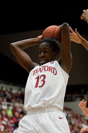 NCAA WOMEN'S BASKETBALL 2011 - Jan 6 - Arizona at Stanford