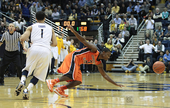 NCAA Basketball: Oregon State at California
