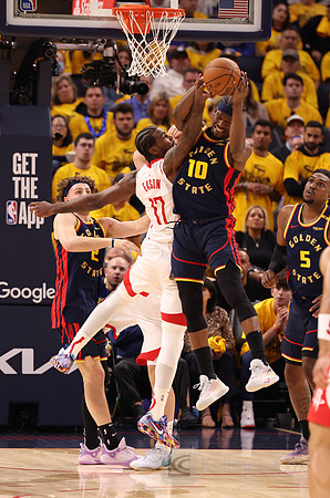 NBA: Playoffs-Houston Rockets at Golden State Warriors