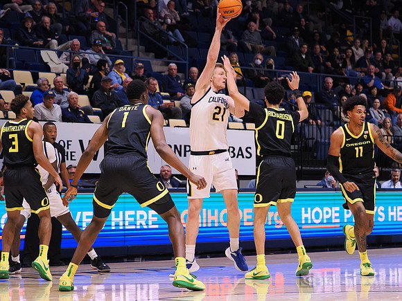 Men’s Basketball: California Golden Bears vs Oregon Ducks